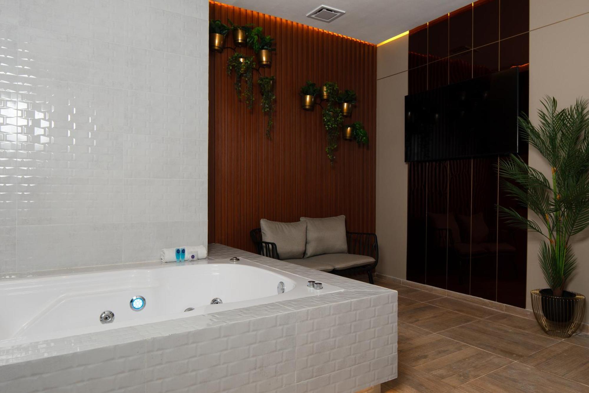 Hotel Byhours Circunvalar - Adults Only บาร์รังกีญา ภายนอก รูปภาพ